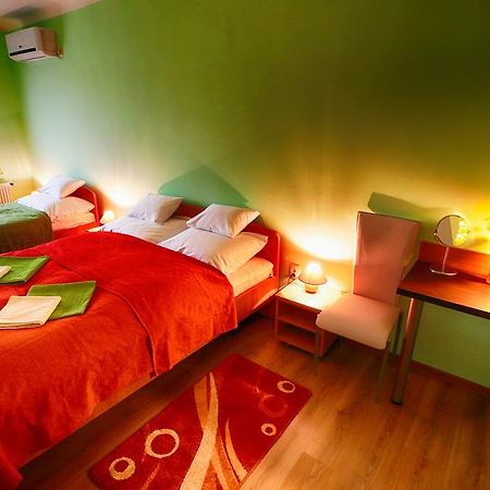 Apartament Mars Ii. Apartman Segedyn Zewnętrze zdjęcie