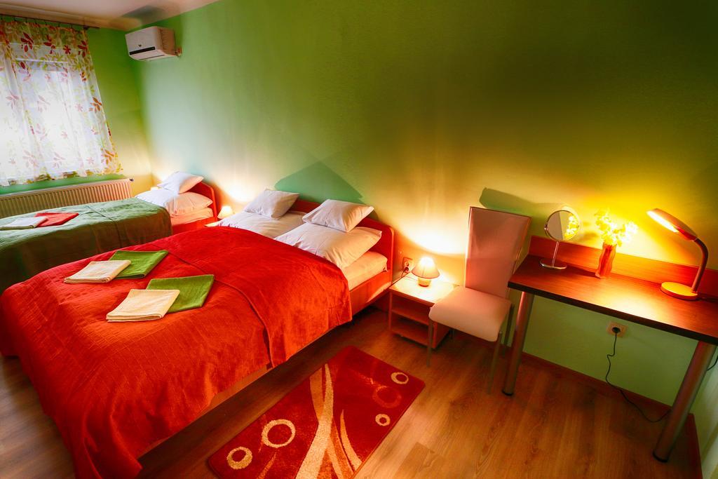 Apartament Mars Ii. Apartman Segedyn Zewnętrze zdjęcie